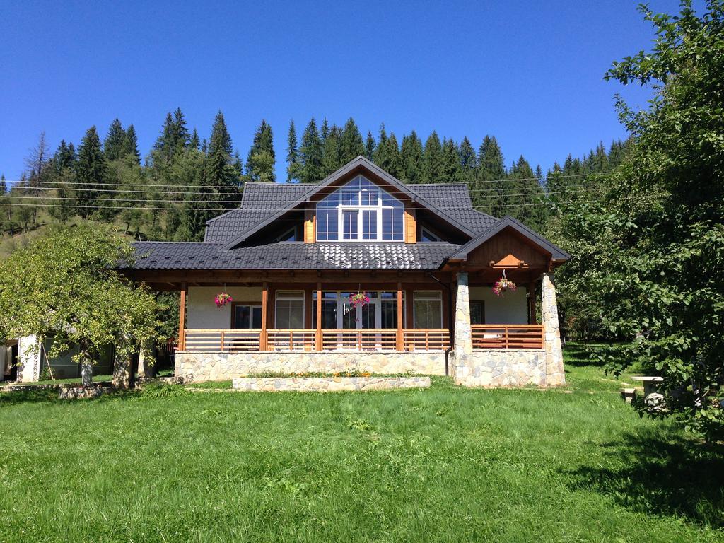 Cottage Familiya Verkhovyna Exterior photo