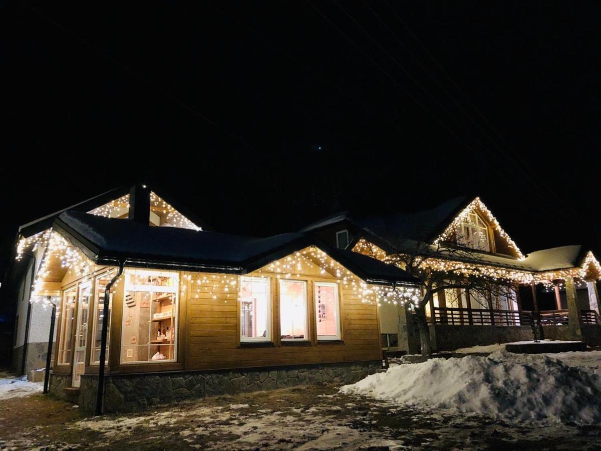 Cottage Familiya Verkhovyna Exterior photo